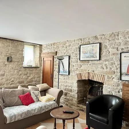 La Ferme, Spacieuse Maison Confort, 브노데